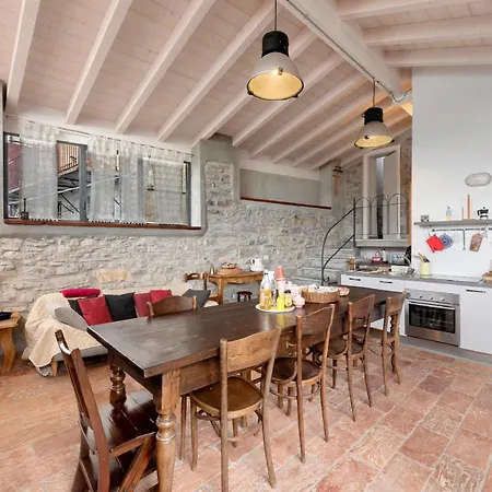 Loft E Veranda Sul Di Appartement *